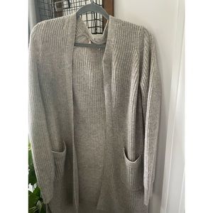Cream Marine Layer cardigan with pockets size XS.